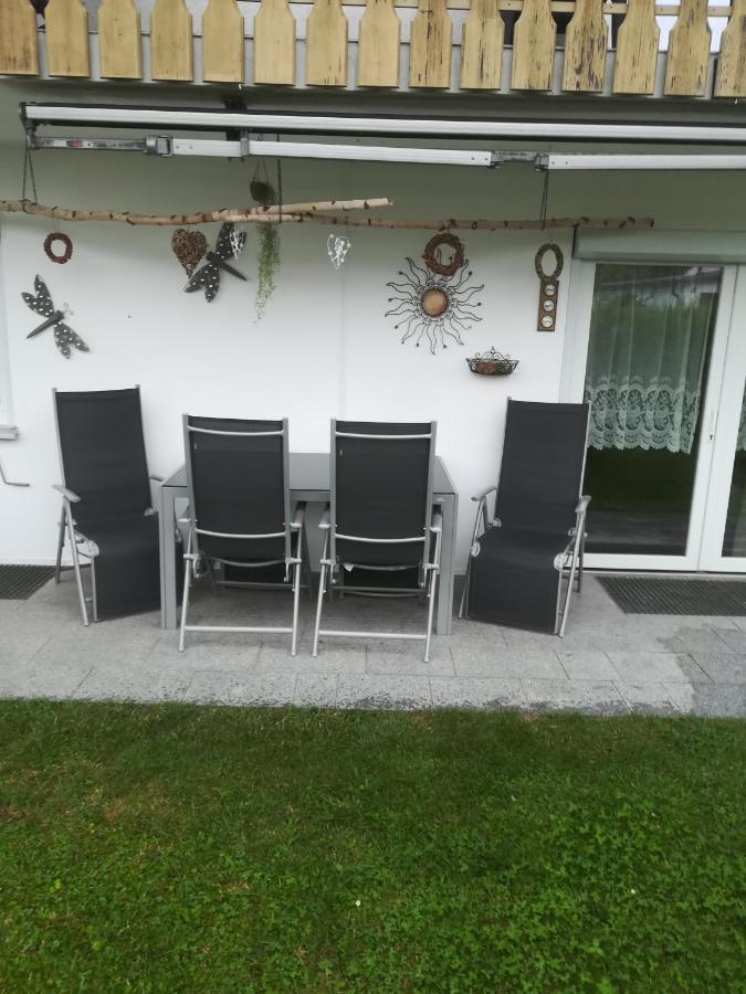 Marienstrasse Apartment Neukirchen vorm Wald Exterior foto